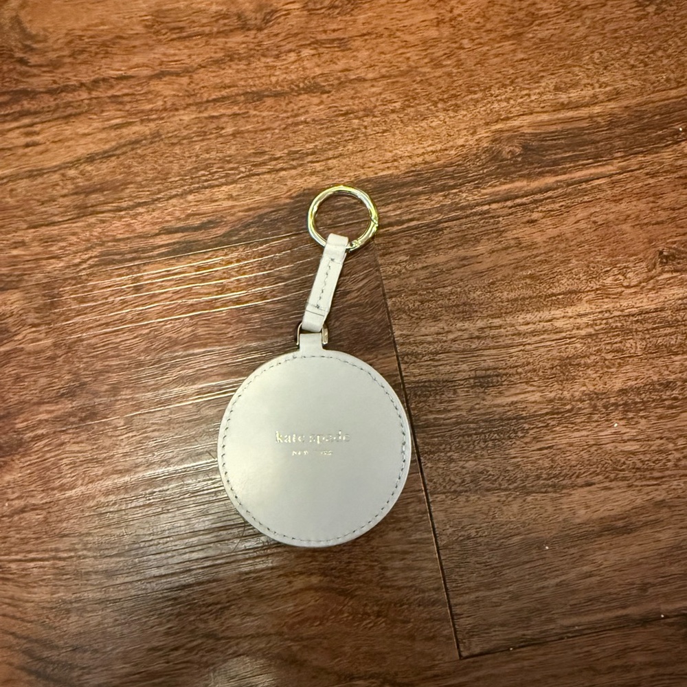 Kate Spade Cat Face Keychain - Picture 2 of 2